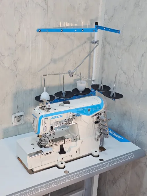 Machine a collerette ourleuse jack w4 كولورات جاك