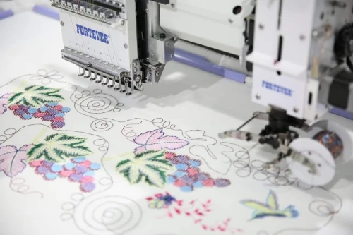 Machine de broderie FORTEVER ماكنات الطرز الإلكتروني فورتيفر