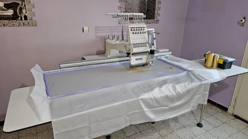 Machine de broderie FORTEVER ماكنات الطرز الإلكتروني فورتيفر