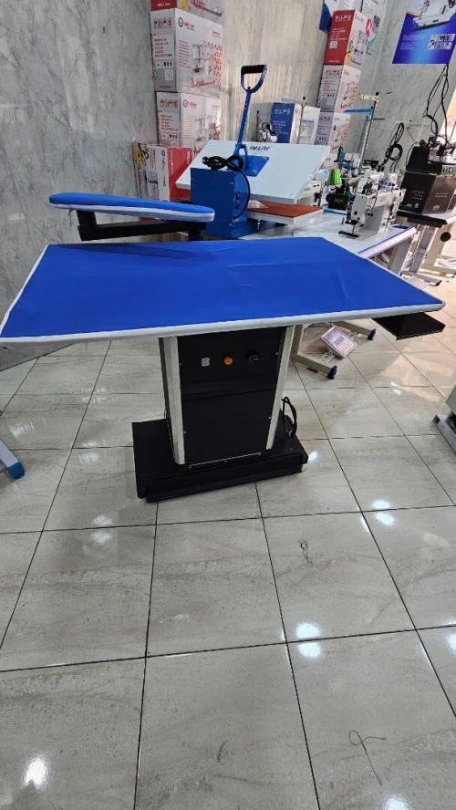 Table de repassage aspirante et chauffante carré طاولة حدادة مستطيلة