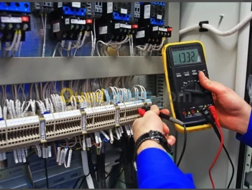 Electricien industriel