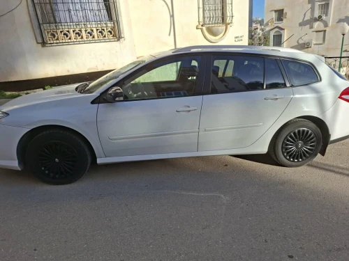 Renault Laguna 3 2009 