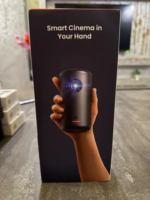 Data Shows Nebula by Anker capsule 3 Poquet Projector