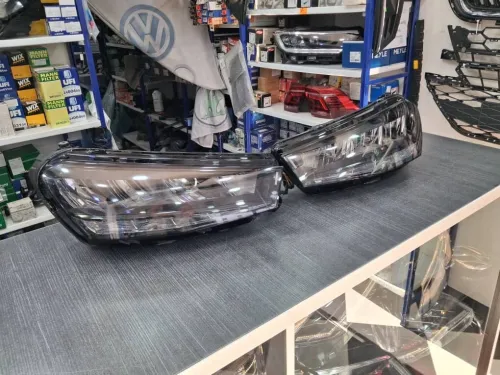 Phare Skoda Fabia