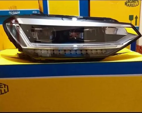 Phare volkswagen Touran 