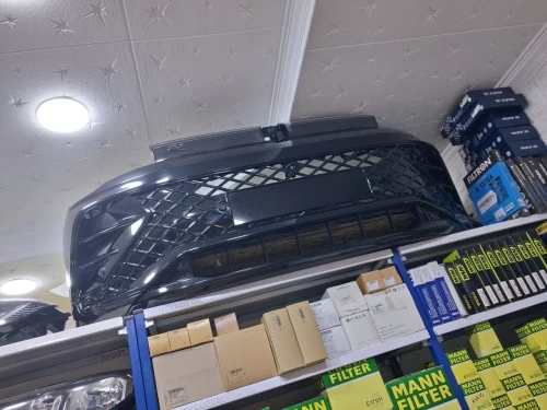 Pare-chocs Volkswagen Tiguan noir. Gris dauphin 