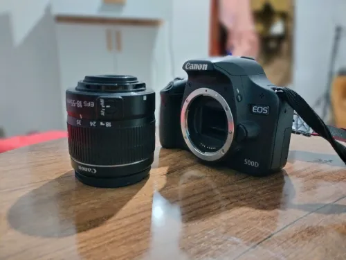 Canon 500D avec objectif 18-55