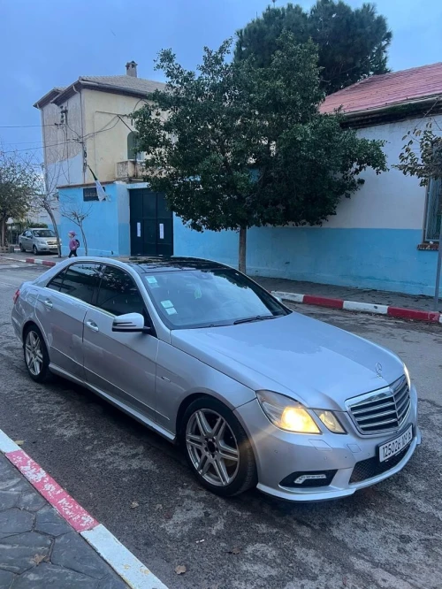 Mercedes Classe E 2009 E250