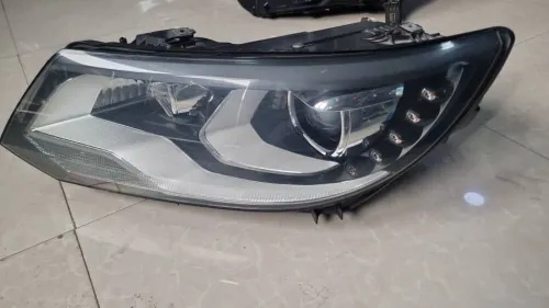 Phare Tiguan 1 phase 2