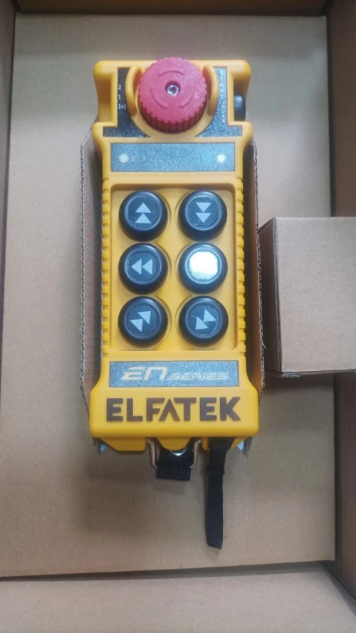 TELECOMMANDE AVEC RECEPTEUR POUR PONT ROULANT 