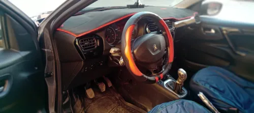 Peugeot 301 2023 Allure