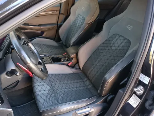 Volkswagen Golf 8 2021 R-Line