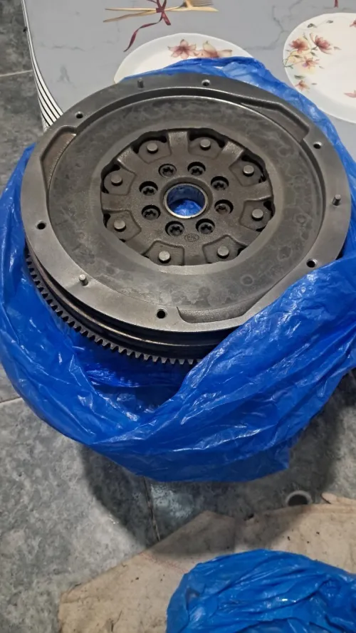Volant moteur LAGUNA 3 2.L DCi