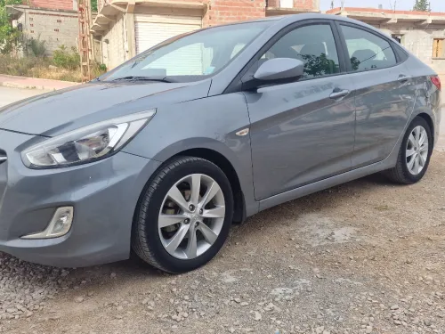 Hyundai Accent RB  4 portes 2018 Accent RB  4 portes
