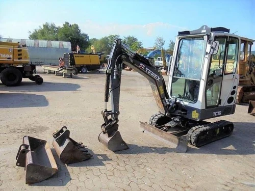 Terex jac Mini pelle + camion a benne 