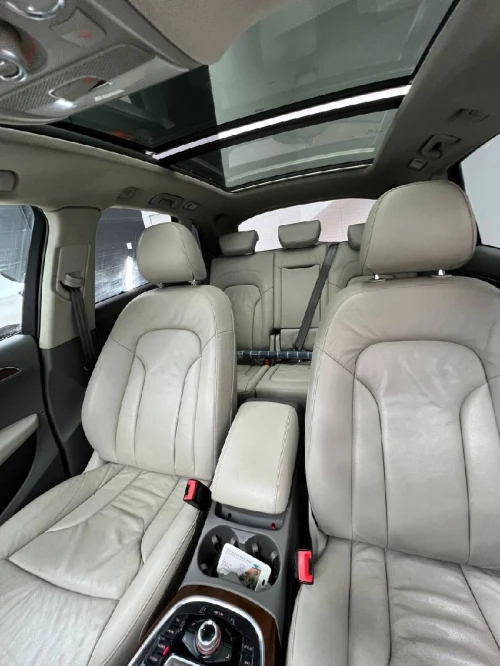 Audi Q5 2011 S Line Pack Tech
