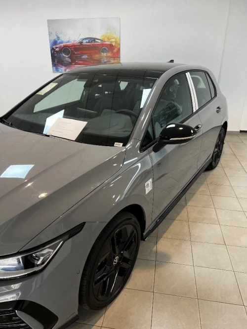 Volkswagen Golf 8.5 2025 R-Line