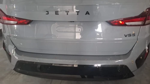 Volkswagen Jetta 2025 VS5