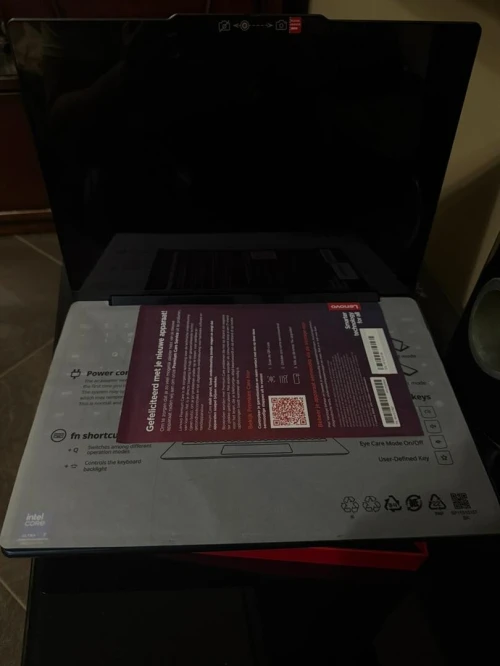 Lenovo YOGA 2IN1 14ILL10 2025