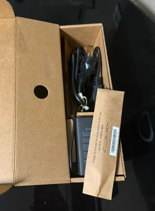 Lenovo YOGA 2IN1 14ILL10 2025