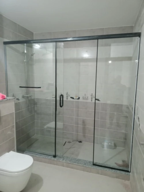 Cabine de douche 