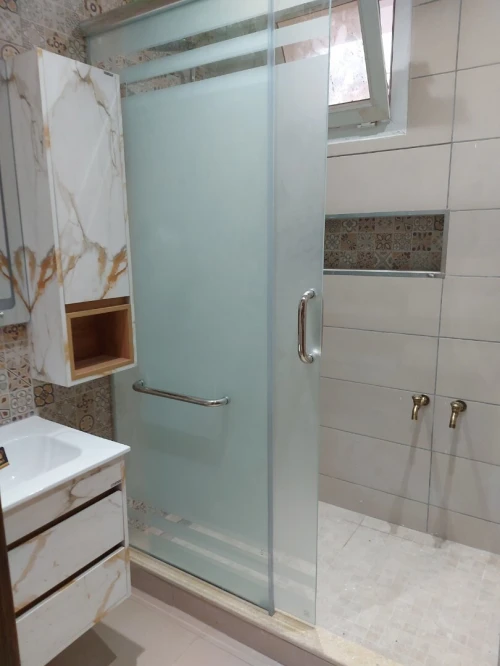 Cabine de douche 