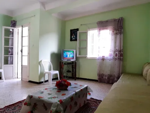 Location vacances Appartement F3 Chlef Tenes