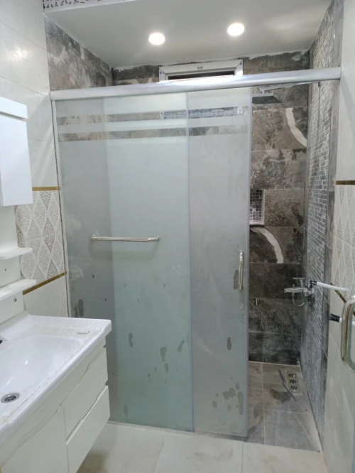 Cabine de douche 