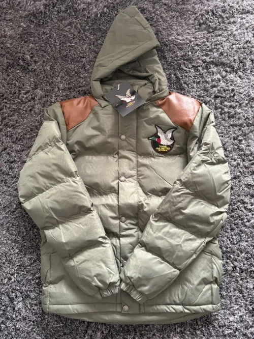 Doudoune chevignon neuve