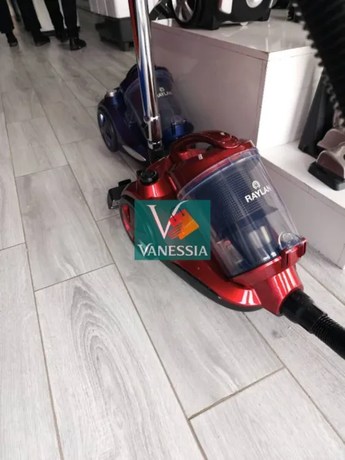 Aspirateur Marque Raylan Couleur Rouge