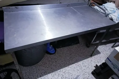 Table de travail inox