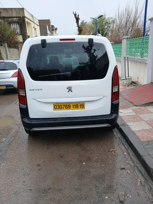 Peugeot Rifter 2019 Rifter