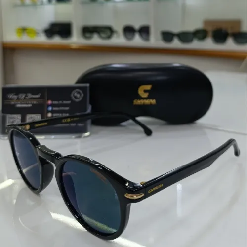 Lunettes originales Carrera 