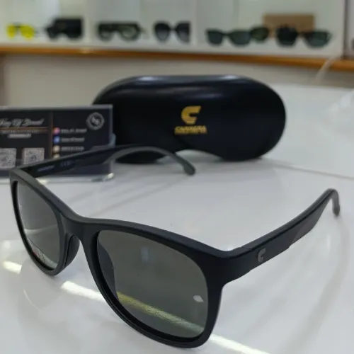 Lunettes originales Carrera 