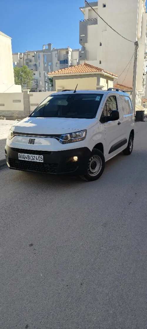 Fiat Doblo 2024 Italie