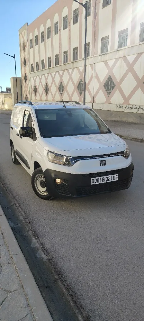 Fiat Doblo 2024 Italie