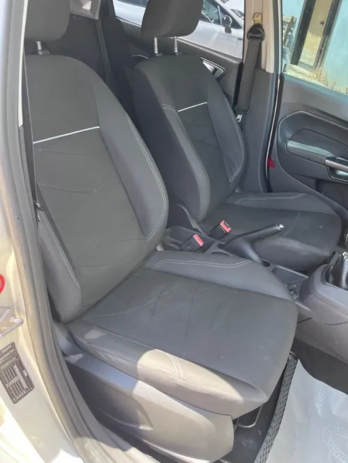 Ford Fiesta 2015 Titanium 