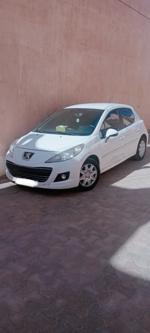 Peugeot 207 plus 2013 207 plus