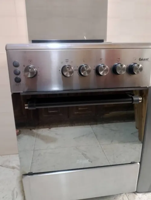 MACHINES A LAVER 11K + CUSINIEUR AVEC VENTILEE