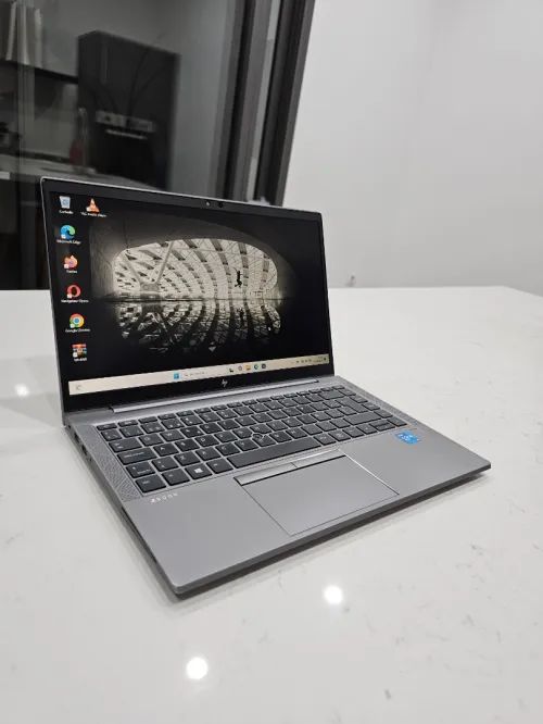 Hp Zbook FireFly G8 i5 11th vPRO 14"p
