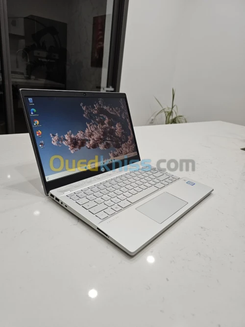 Hp Pavilion i5 8th Gen 14"pouces