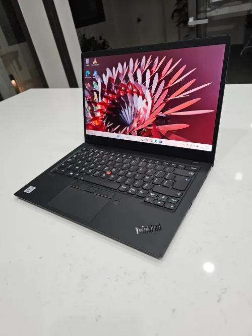 Thinkpad x1 Carbon i7 10th vPRO 