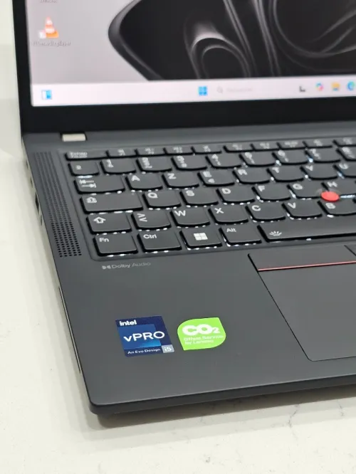 Thinkpad Yoga x13 i5 13th gen Tactile 