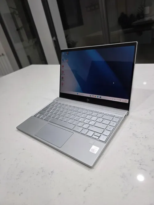 Hp envy i7 10th gen 13.3"pouces
