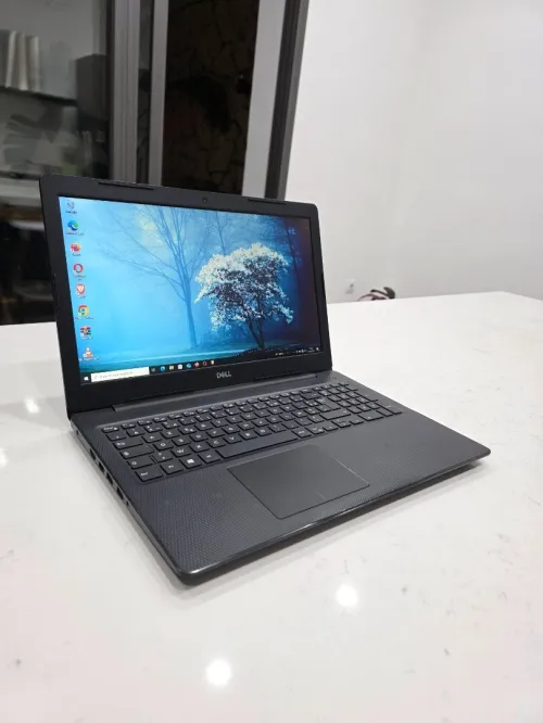 Dell inspiron i3 7th gen 15.6"pouces 