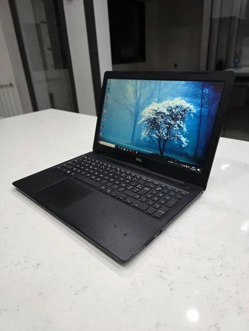 Dell inspiron i3 7th gen 15.6"pouces 