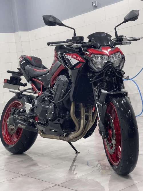 Kawasaki Z900 125 ch 2024