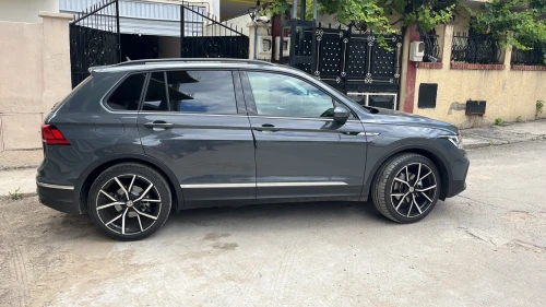 Volkswagen Tiguan 2023 Life
