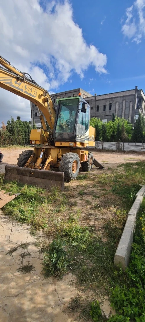 Case 788p 2001