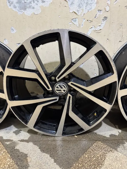 Jente alliages golf 7 225 40 r18
